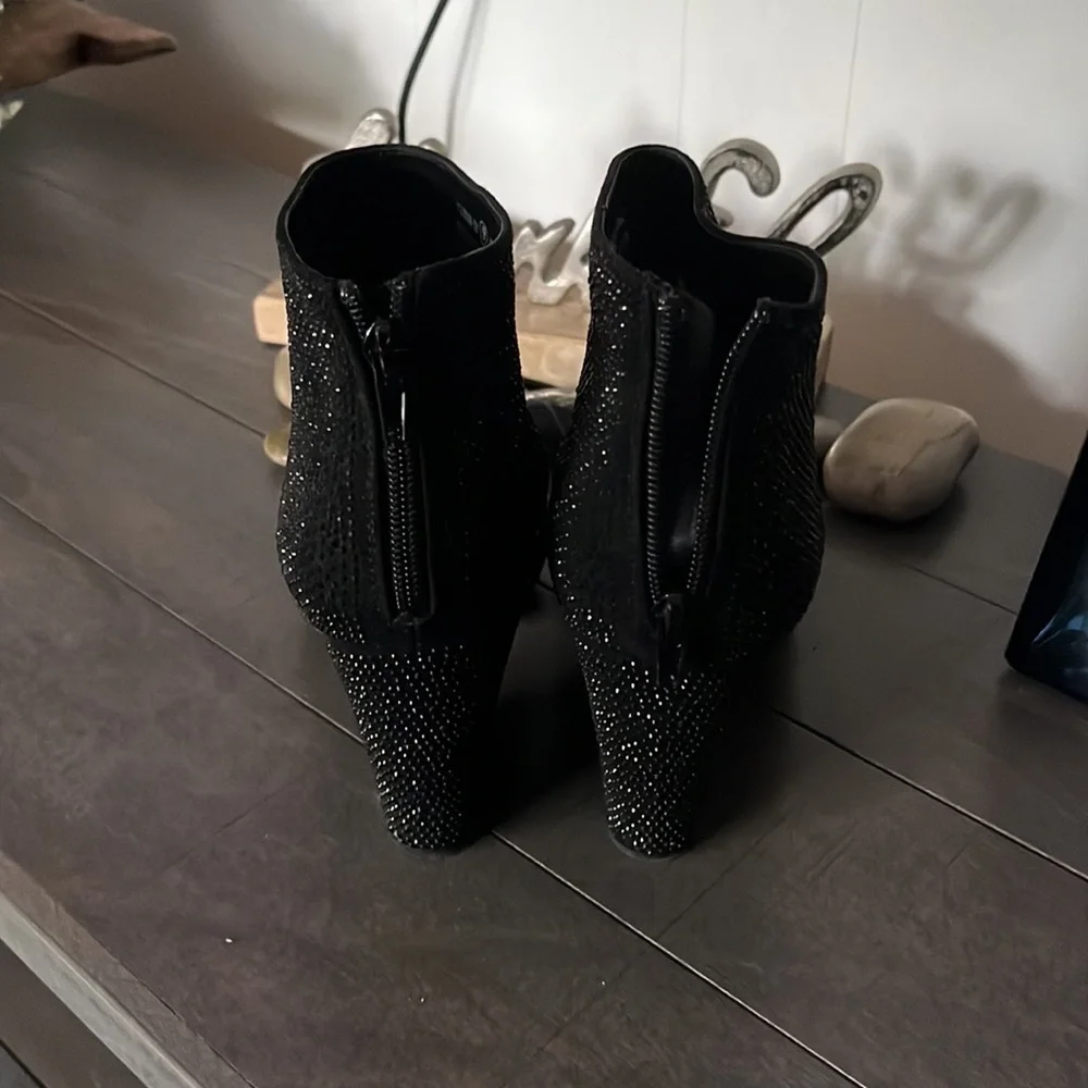Boots - Picture 1 of 3
